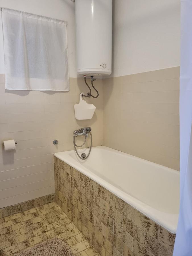 Tarac Appartement Senj  Buitenkant foto