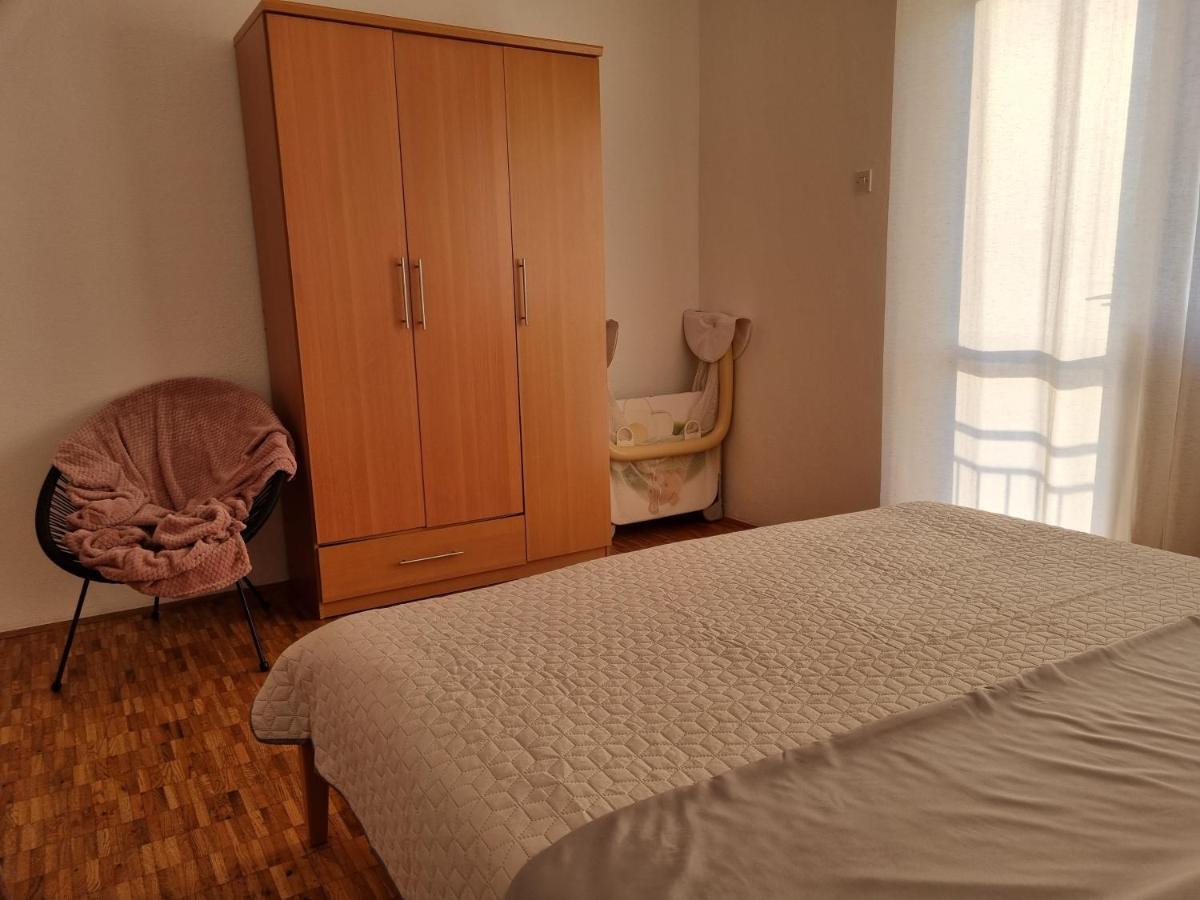 Tarac Appartement Senj  Buitenkant foto