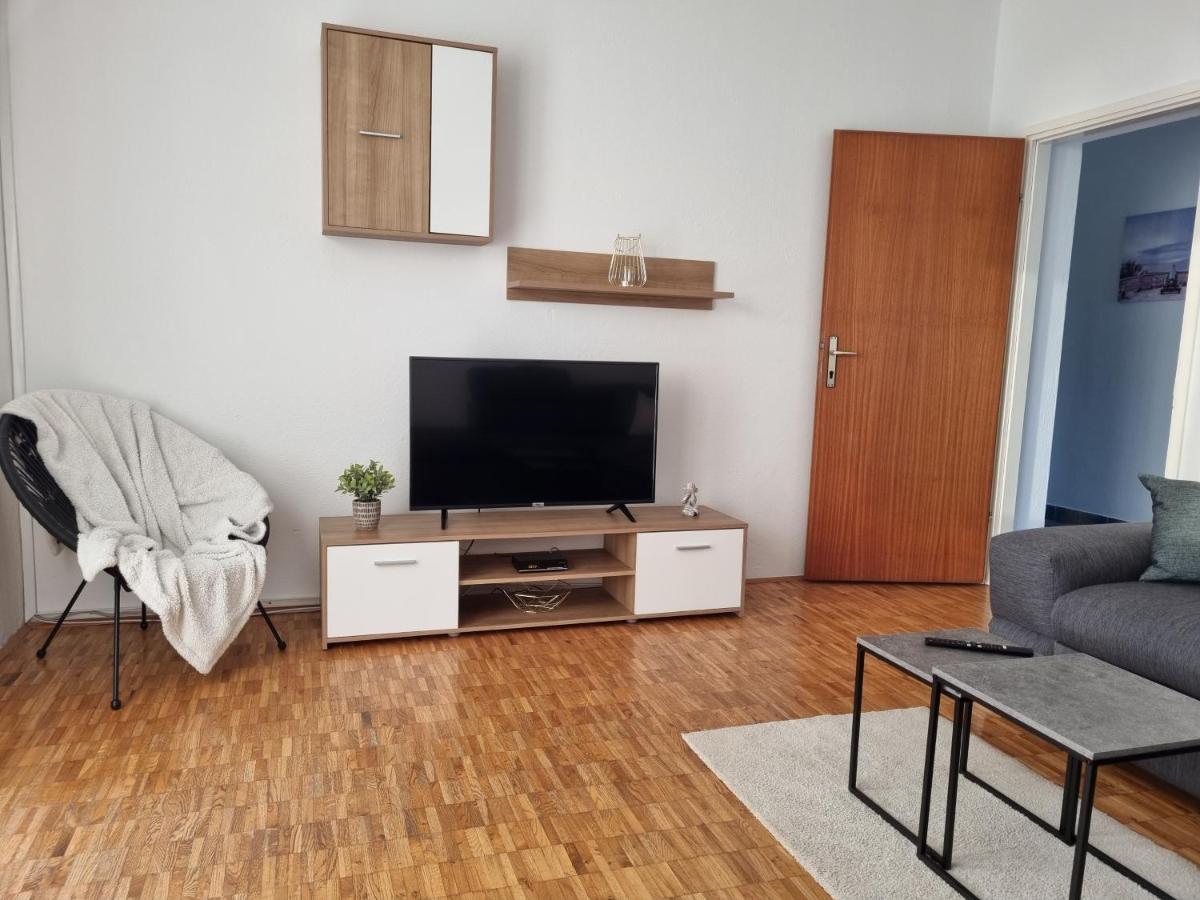 Tarac Appartement Senj  Buitenkant foto